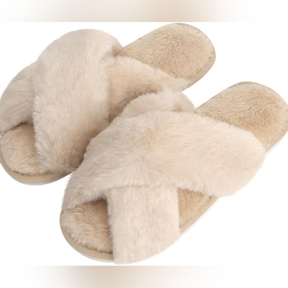 Target Women's Fuzzy Slippers